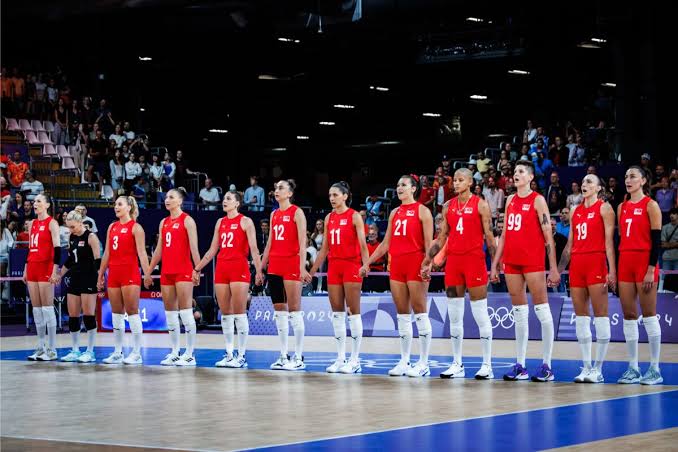 Filenin Sultanları Yarı Finalde Kaybetti