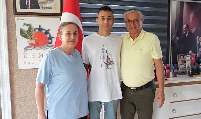 Başkan Topaloğlu’na teşekkür ziyareti