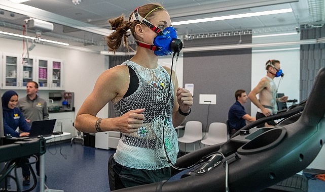 Samsung Galaxy Watch’un zindelik ve fitness ölçümleri Michigan Üniversitesi tarafından test edildi