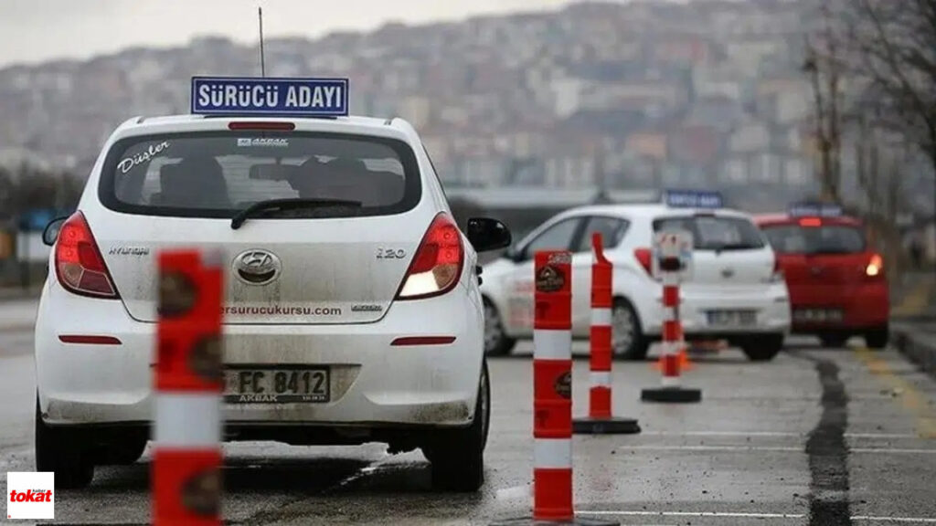 Ehliyet Alma Maliyeti Arttı Sınavdan Kalan Yandı