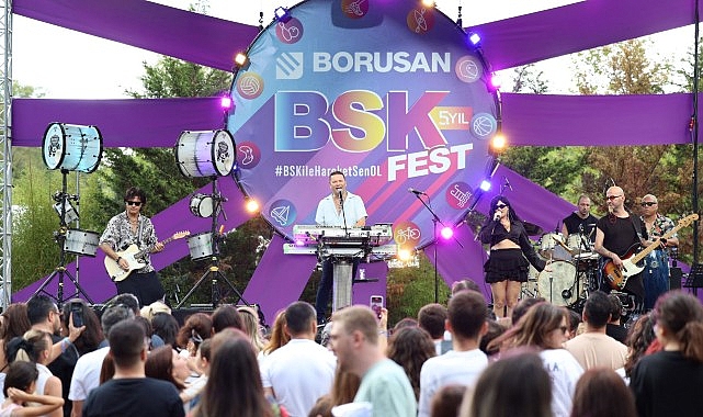 İskender Paydaş ve Orkestrası Borusanlılar için muhteşem bir konser verdi